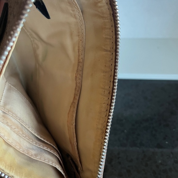 Guess pink and tan wristlet - Picture 4 of 5